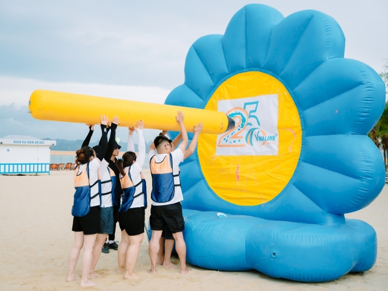 concept-team-building-11.jpg (414 KB)