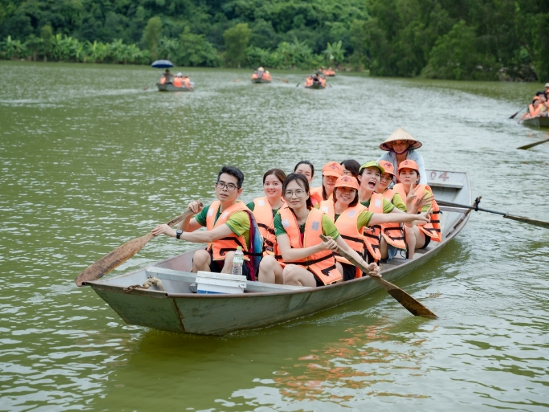 concept-team-building-12.jpg (531 KB)