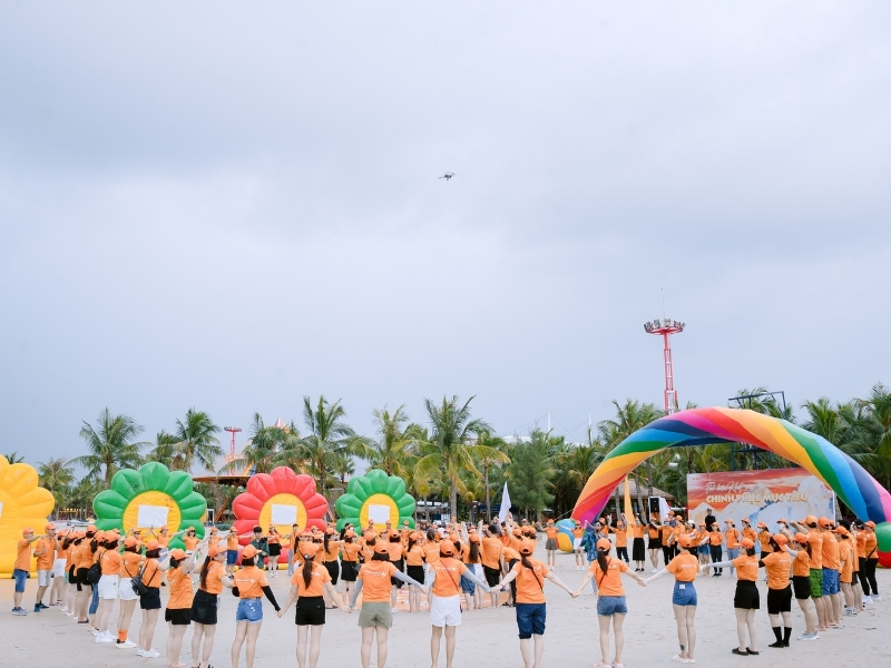 concept-team-building-14.jpg (358 KB)