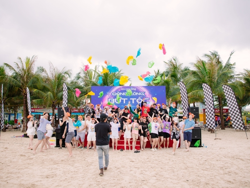 concept-team-building-4.jpg (512 KB)