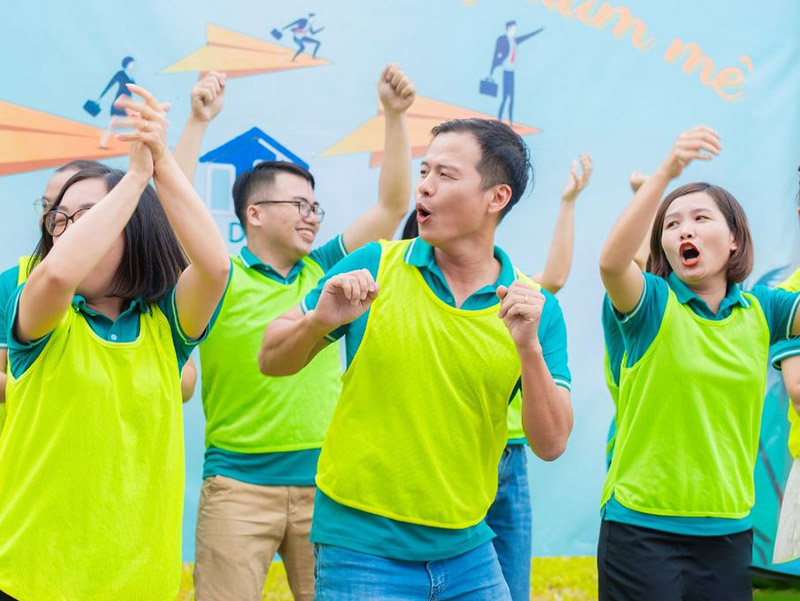 hoat-dong-team-building-14.jpg (147 KB)