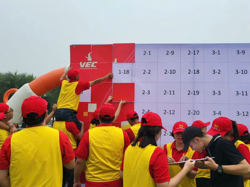 hoat-dong-team-building-8.jpg (111 KB)