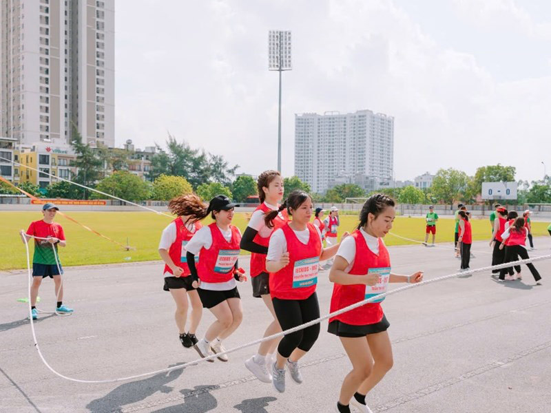 hoat-dong-team-building-9.jpg (135 KB)