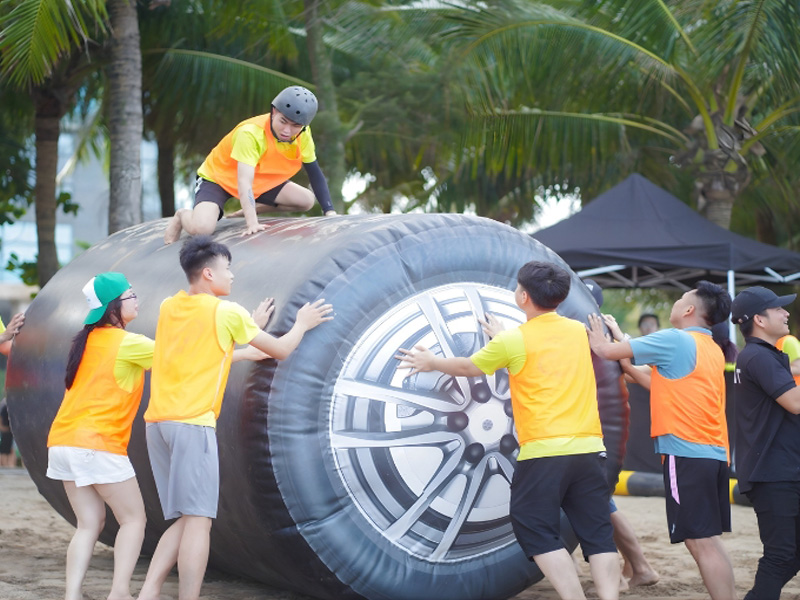 team-building-amazing-race.jpg (202 KB)