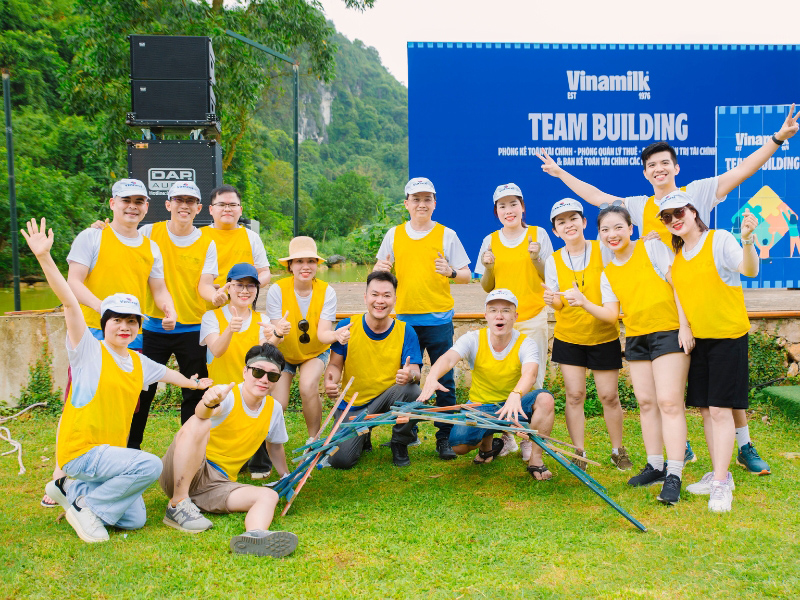 team-building-flamingo-dai-lai-2.jpg (452 KB)