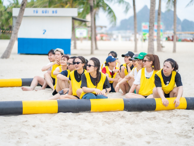 team-building-ha-long-2.jpg (250 KB)