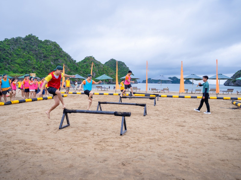 team-building-ha-long-6.jpg (153 KB)