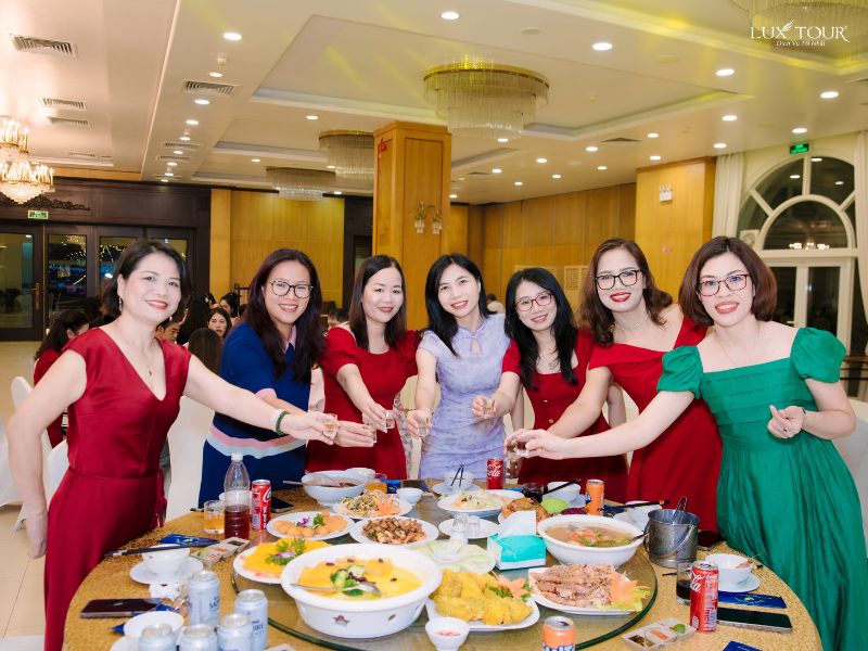 team-building-mong-cai-15.jpg (102 KB)