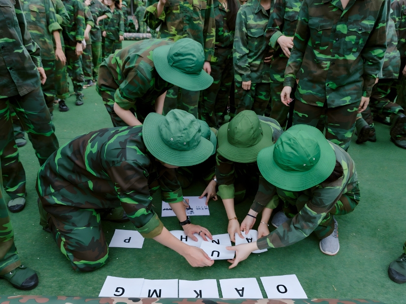 team-building-quan-doi-9.jpg (424 KB)