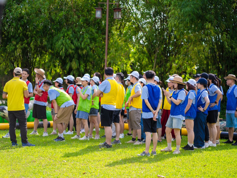 team-building-tai-cong-vien-yen-so-1.jpg (213 KB)