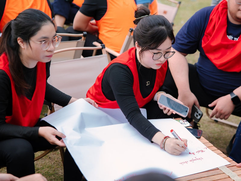 tro-choi-team-building-cho-sinh-vien-11.jpg (114 KB)