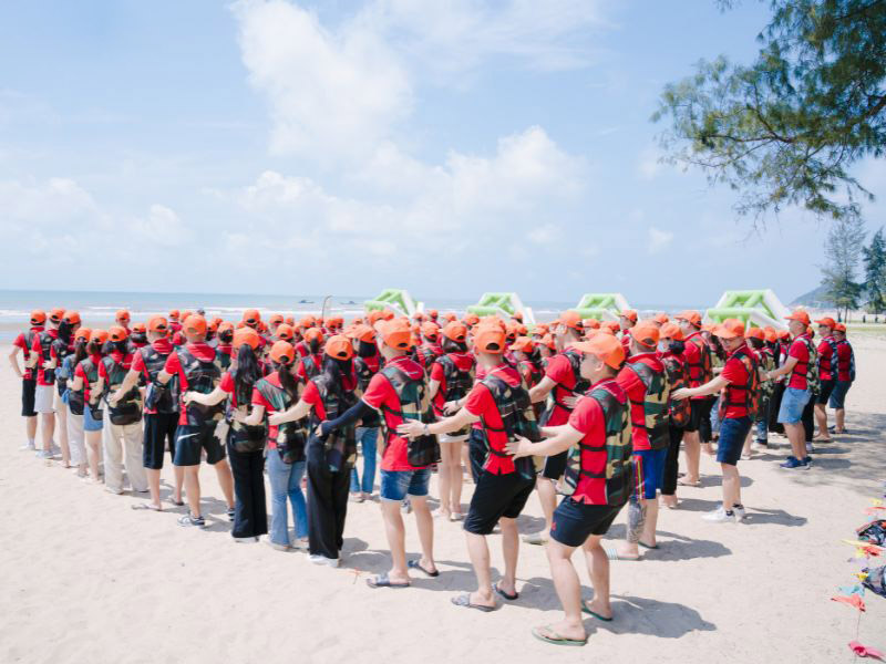 tro-choi-team-building-duoi-nuoc-8.jpg (141 KB)