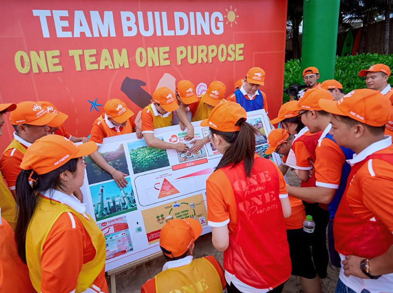 tro-choi-team-building-giai-mat-ma-4.jpg (191 KB)