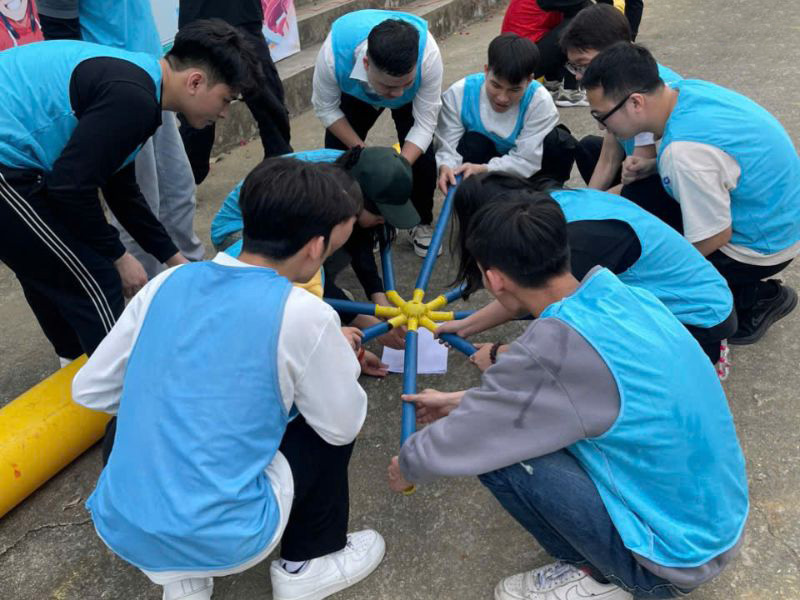 tro-choi-team-building-giai-mat-ma-5.jpg (162 KB)
