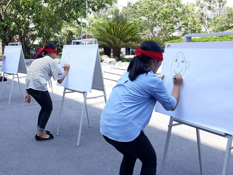 tro-choi-team-building-ngoai-troi-8.jpg (180 KB)