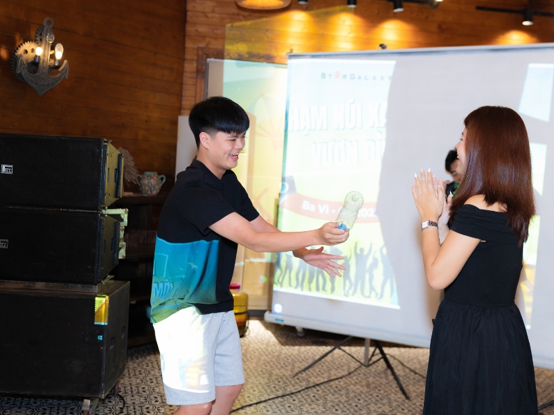 tro-choi-team-building-trong-van-phong-6.jpg (313 KB)